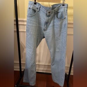 Wrangler Men's Sky Blue Straight Jeans